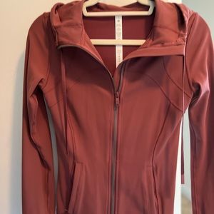 Lululemon hooded define jacket nulu size 6